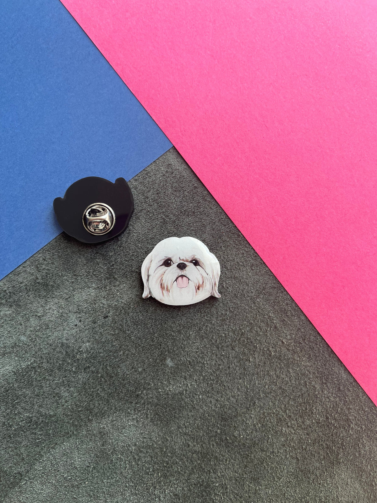 Shihtzu | Yaka Rozeti - Evcil hayvanlar için mükemmel bir ürün.