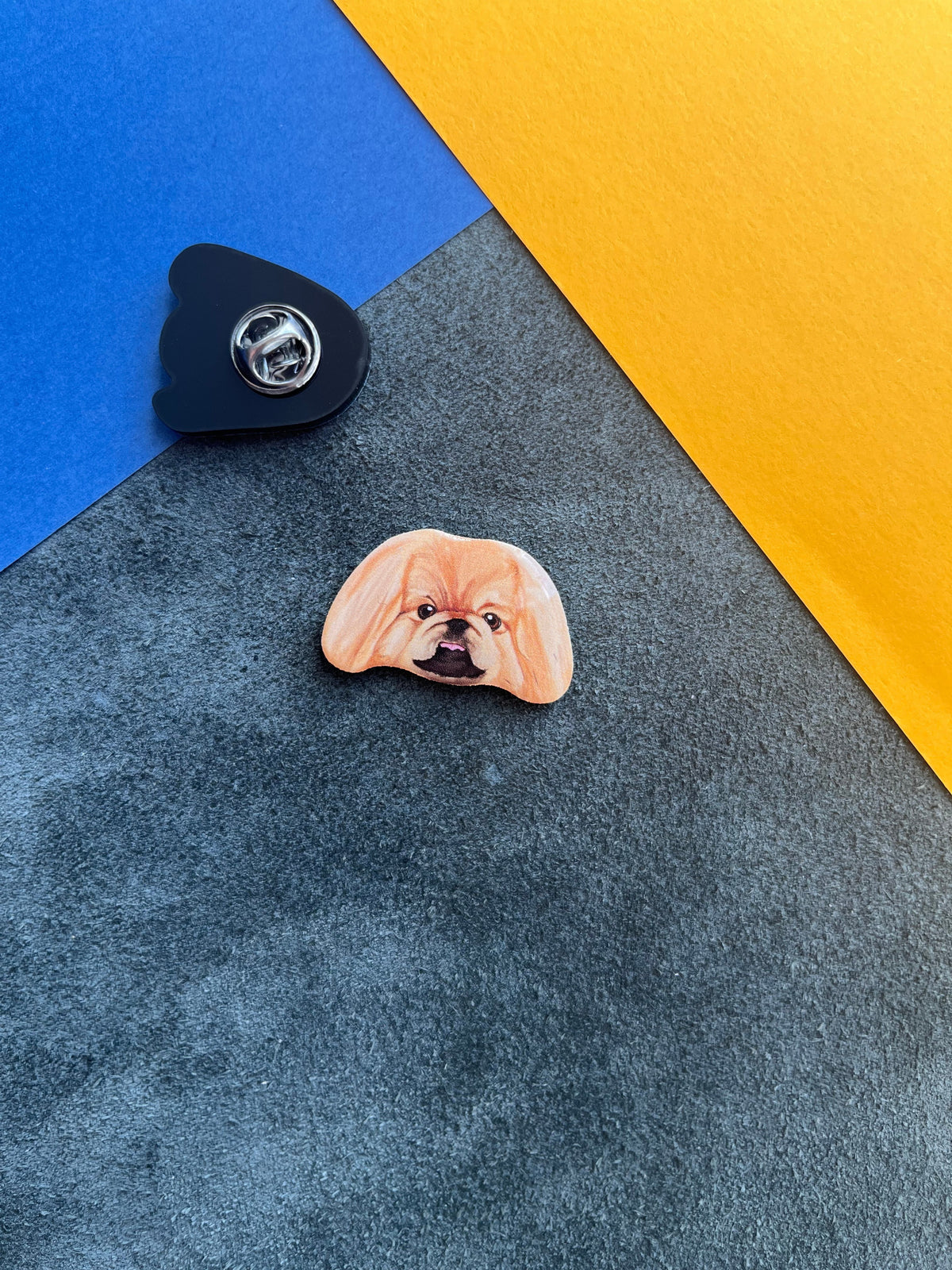 Pekingese | Yaka Rozeti - Evcil hayvanlar için mükemmel bir ürün.